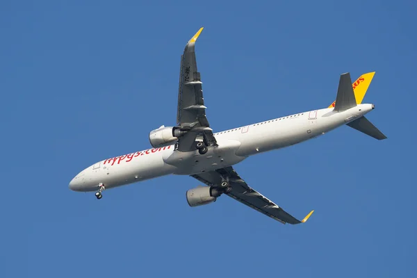 Istanbul Turkey May 2022 Pegasus Airlines Airbus 321 251Nx 10611 — Stock Photo, Image