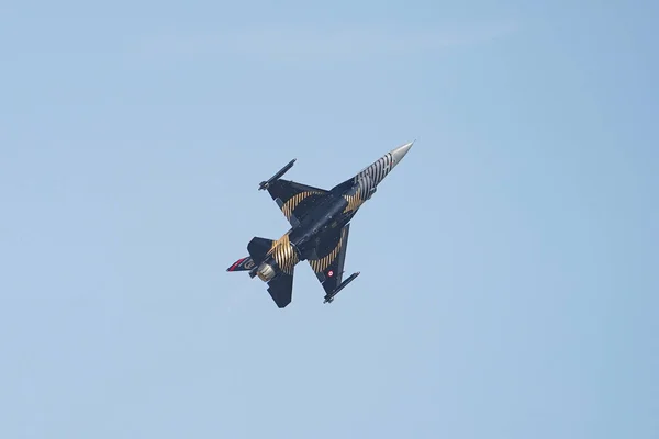 Istanbul Turkey May 2022 Soloturk Air Aerobatics Show Istanbul Ataturk — Stock Photo, Image