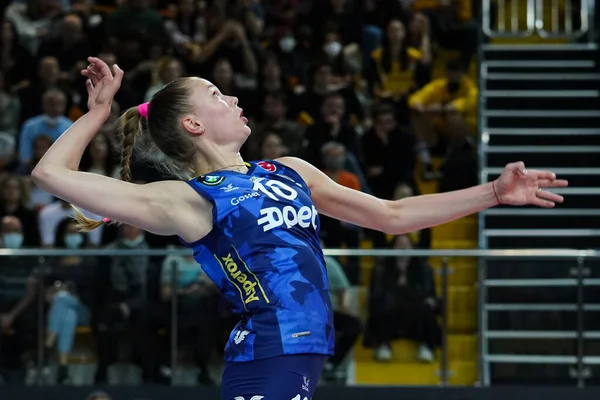 Istanbul Turkey May 2022 Arina Fedorovtseva Serves Vakifbank Fenerbahce Opet — Fotografia de Stock