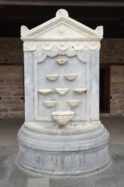 图基耶Konya市Mevlana博物馆的喷泉 图库图片