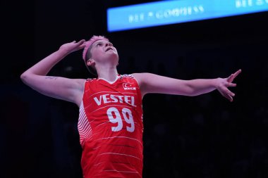 ANKARA, TURKIYE - Haziran 05, 2022: Karakurt Ebrar, Ankara Arena 'da oynanan Türkiye-Belçika VNL Havuz Maçı' nda görev yaptı