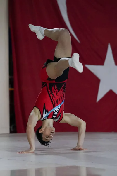 Istanbul Turkey April 2022 Undefined Athlete Performs Aerobic Gymnastics Turkish — Fotografia de Stock