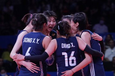 ANKARA, TURKIYE - JUNE 04, 2022: China players celebrating score point during Italy VNL Pool match in Ankara Arena