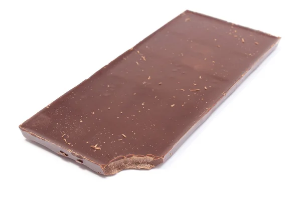 Gebeten donkere chocolade op witte achtergrond — Stockfoto