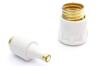 eski elektrik sigorta izole üzerinde beyaz arka plan