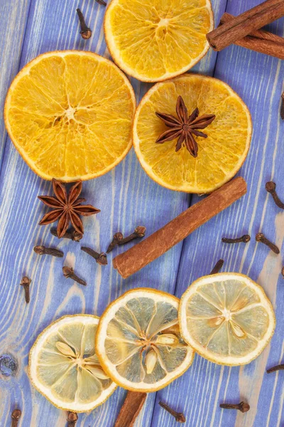 Ingredientes Secos Especiarias Para Preparar Bebidas Compota Frutas Secas Deitadas — Fotografia de Stock