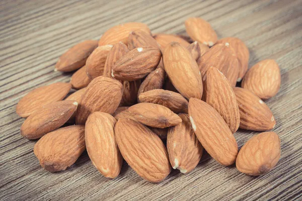 Frische Gesunde Mandeln Die Natürliche Vitamine Und Mineralstoffe Enthalten Nährstoffreiche — Stockfoto