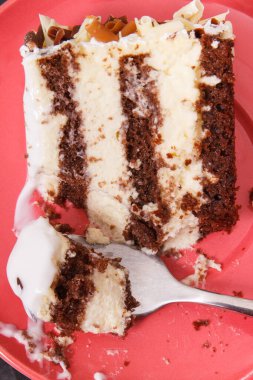 Farklı durumlar için taze kremalı pasta, lezzetli tatlı konsepti.