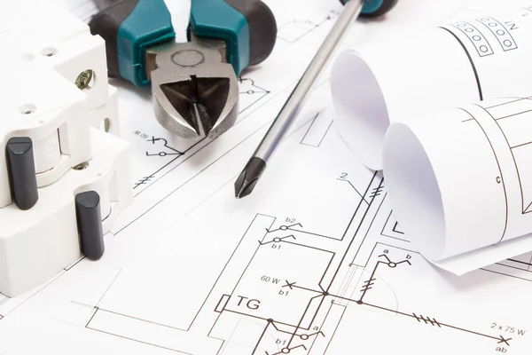 Arbeitswerkzeuge Elektrische Sicherung Und Pläne Mit Elektroinstallation Hausbau Konzept — Stockfoto