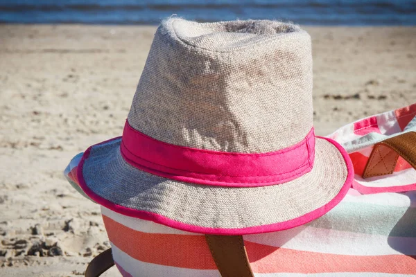 Straw Hat Sand Beach Travel Vacation Time Concept — Zdjęcie stockowe