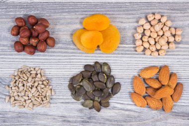 Sağlıklı besleyici gıdalar doğal K vitamini, diyet lifleri ve diğer çeşitli mineraller gibi.