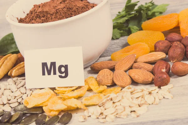 Yazıt Sağlıklı Besleyici Yiyecekler Kaynak Olarak Çeşitli Malzemeler Doğal Magnezyum — Stok fotoğraf