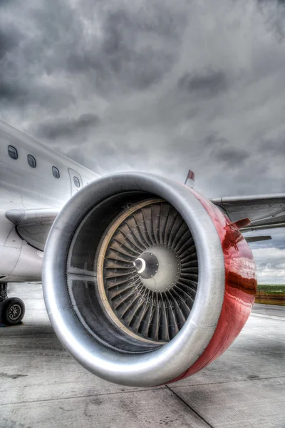 Kırmızı uçak motoru — Stok fotoğraf
