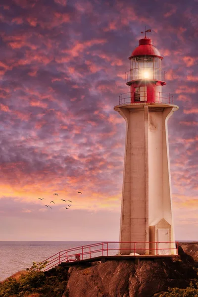 Leuchtturm Beaming Point Atkinson Mit Blick Auf Den Ozean Unter — Stockfoto