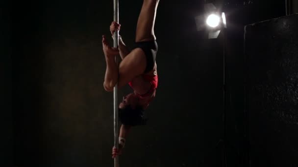 Pole fitness — Stock video