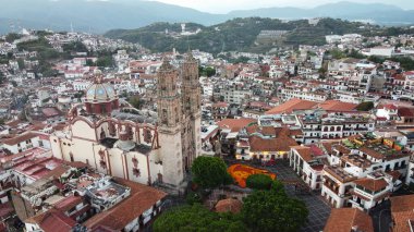 Taxco Guerrero 'nun hava manzarası, Meksika' nın sihirli kasabası.