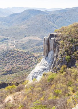 Oaxaca Meksika 'da taşlaşmış şelale Hierve el Agua
