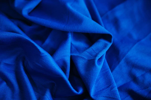 Blue Wrinkled Draped Fabric Sewing Material Table Sewing Texture Folds — Stock Photo, Image