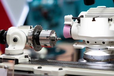 dövme kalıp parçalar hassas Bileme Makinası tarafından taşlama işleç