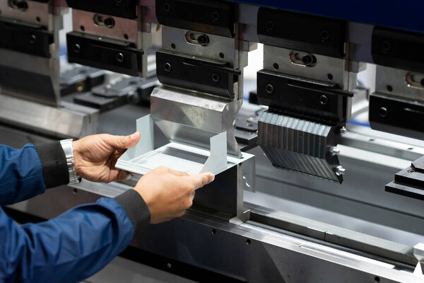 станок для гибки листового металла, станок для гибки листового металла, станок для гибки листового металла с высокой точностью и высокой точностью
