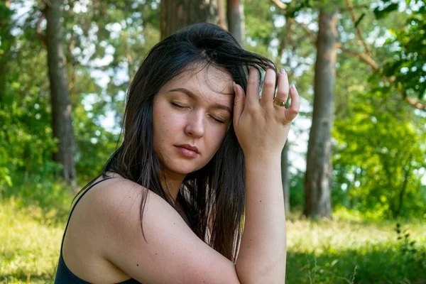 Nahaufnahme Porträt Junge Schöne Frau — Stockfoto