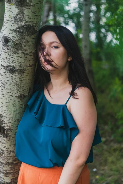 Close Retro Portrait Young Caucasian Girl — Stockfoto