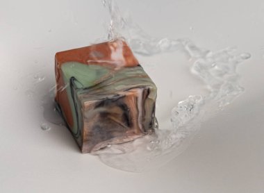 El yapımı sabun, doğal sabun, yağ sabunu.