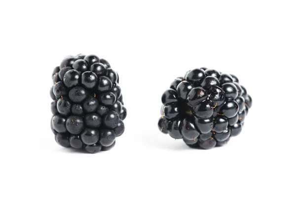 Blackberry dulce aislado sobre fondo blanco —  Fotos de Stock