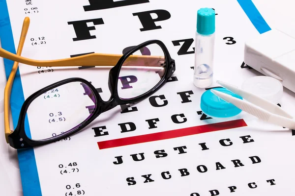 Glasses and eye chart — Stock Photo, Image