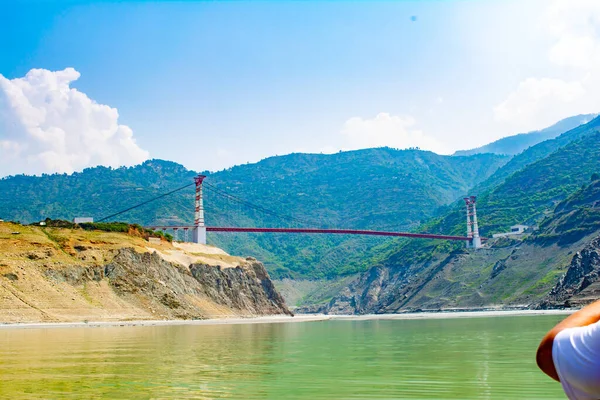 The hanging bridge over Tehri Lake. Dobra-Chanti bridge. The 725-metre long Dobra Chanti suspension bridge over the Tehri lake.