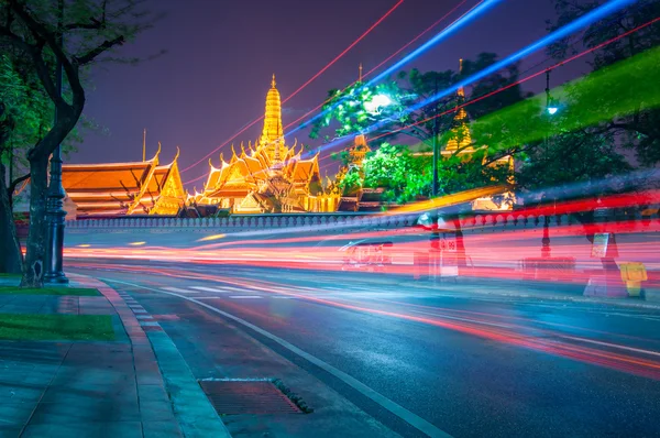 Wat phra kaew adlı hafif eğri çizgiler — Stok fotoğraf