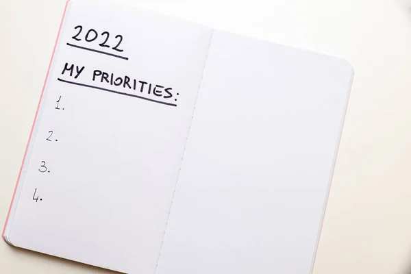 White Page Diary Black Text 2022 Priorities Expectations Aspirations Priorities — Stock Photo, Image