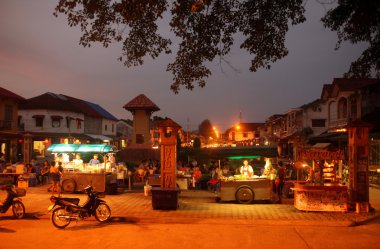 LAO KHA THAEK