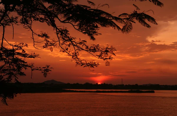 Τον Ποταμό Μεκόνγκ Για Την Πόλη Της Savannakhet Στην Κεντρική — Φωτογραφία Αρχείου