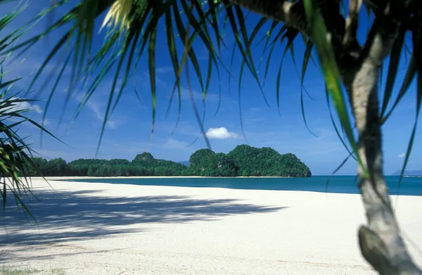 Uma Praia Com Paisagem Naer Ayer Hangat Village Norte Ilha — Fotografia de Stock