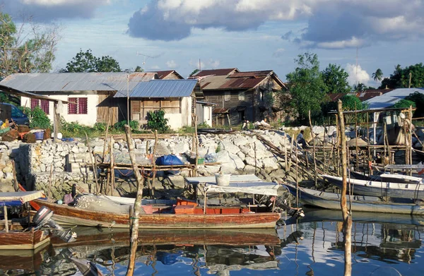 Uma Aldeia Pescadores Costa Oeste Ilha Nusa Langkawi Malásia Malásia — Fotografia de Stock