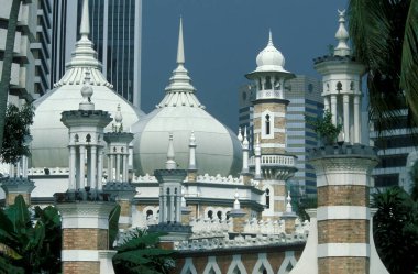 Malezya 'nın Kuala Lumpur kentindeki Mescid Jamek Camii. Malezya, Kuala Lumpur, Ağustos 1997