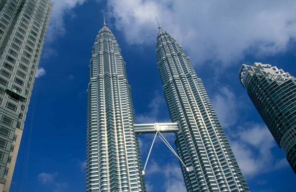 Architettura Delle Petronas Twin Towers Nella Città Kuala Lumpur Malesia — Foto Stock