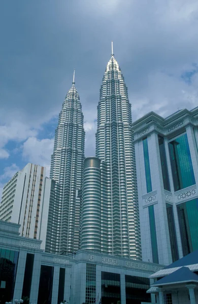 Arquitetura Das Torres Gêmeas Petronas Cidade Kuala Lumpur Malásia Malásia — Fotografia de Stock