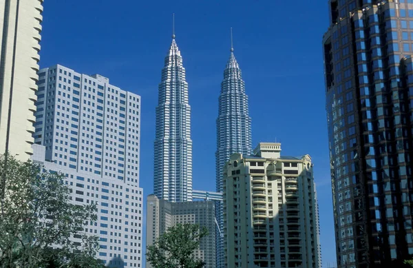 Architettura Delle Petronas Twin Towers Nella Città Kuala Lumpur Malesia — Foto Stock