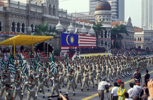 Vojenský Průvod Malajsijském Národním Dni Nebo Hari Merdeka Srpna Městě — Stock fotografie