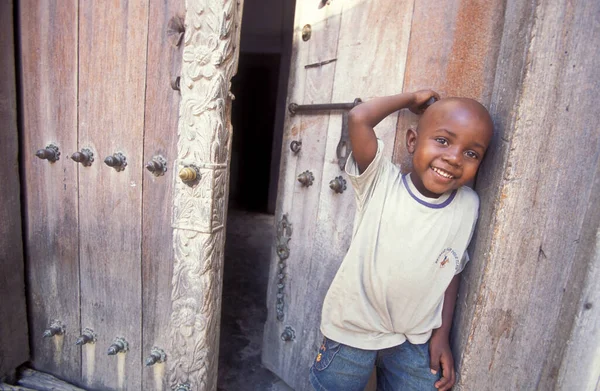 Persone Nel Centro Storico Stone Town Sull Isola Zanzibar Tanzania — Foto Stock