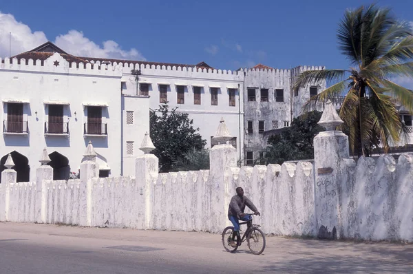 坦桑尼亚桑给巴尔岛上的古石城的建筑 坦桑尼亚桑给巴尔石城 2004年10月 — 图库照片