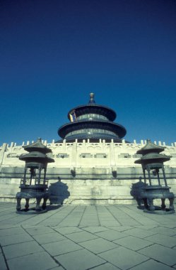 Çin 'in Pekin şehrinin merkezindeki Cennet Tapınağı. Çin, Pekin, Ekim 1997