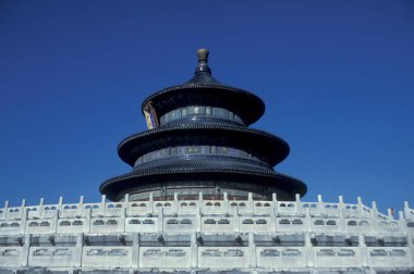 Çin 'in Pekin şehrinin merkezindeki Cennet Tapınağı. Çin, Pekin, Ekim 1997