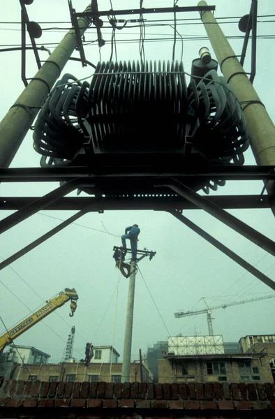 中国の北京市における電力系統です 1997年10月 — ストック写真