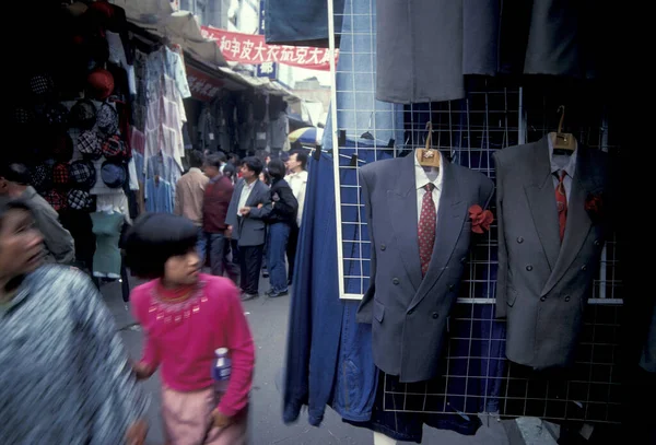 Çin Deki Pekin Merkezindeki Bir Pazarda Bir Giyim Mağazası Çin — Stok fotoğraf