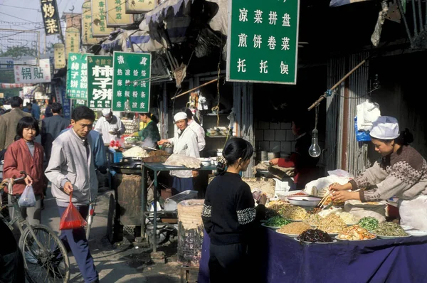산시성의 산시성에 안시의 회교도 거주지의 이슬람 식당이다 China Xian October — 스톡 사진