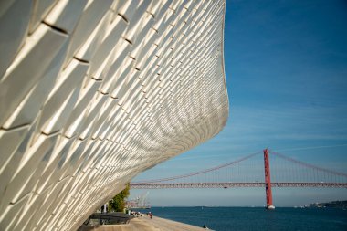the Museu de Arte, Arquitetura and Tecnolocia or MAAT at the Rio Tejo in Belem near the City of Lisbon in Portugal.  Portugal, Lisbon, October, 2021