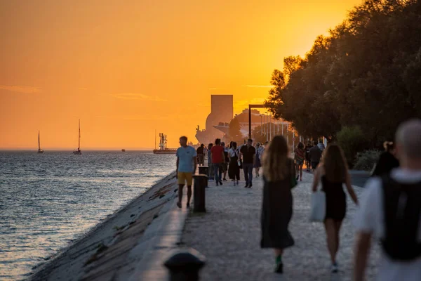 Sunset Promenade Monument Discoveries Pedaro Dos Descobrimentos Belem City Lisbon — Stok fotoğraf